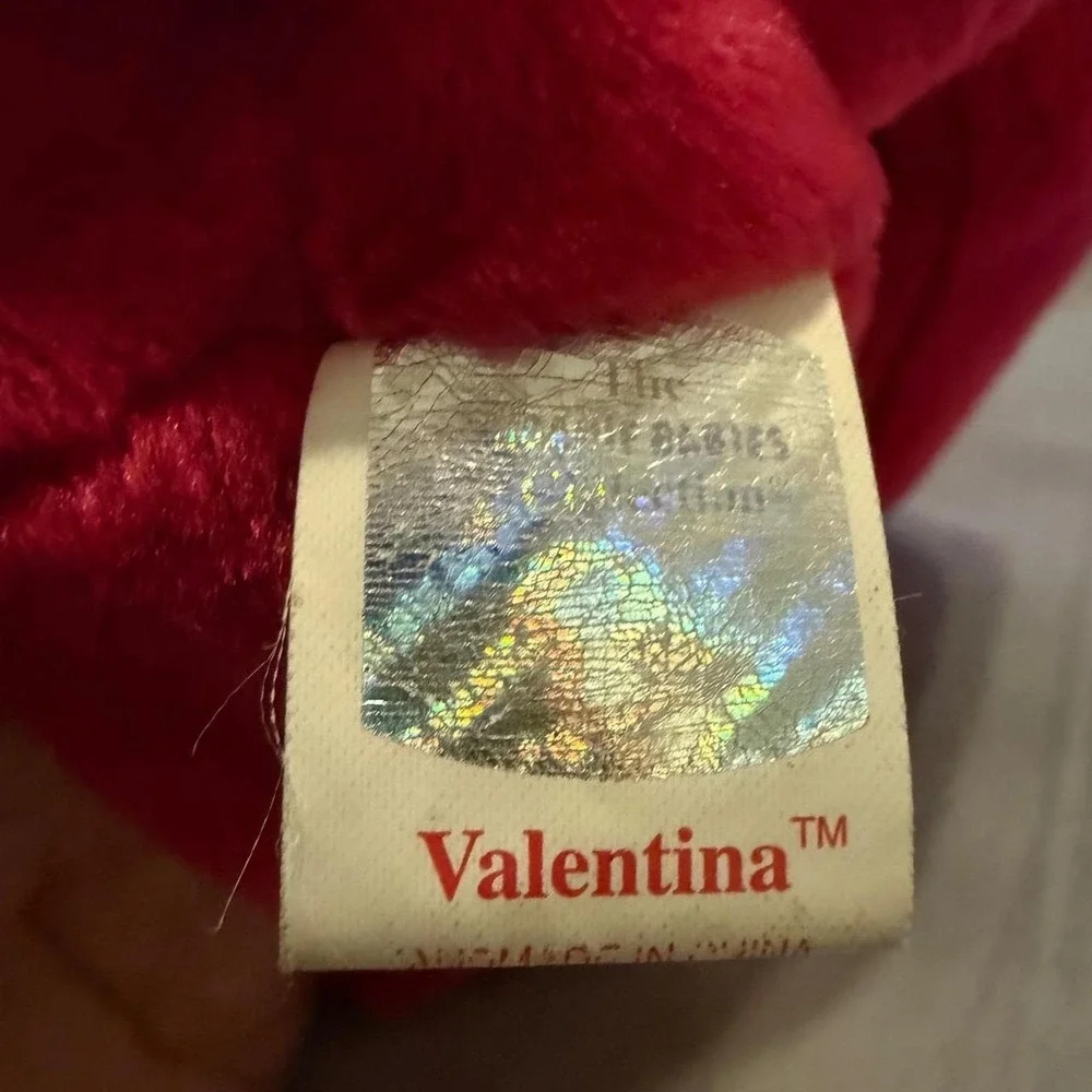 Ty Beanie Babies Valentina Bear Red Valentine Plush Heart Tag 1998 PE Pellets